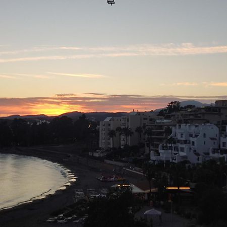 Front Sea View Penthouse Appartement Estepona Buitenkant foto