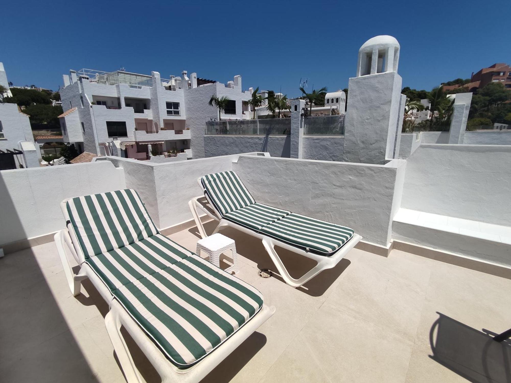 Front Sea View Penthouse Appartement Estepona Buitenkant foto